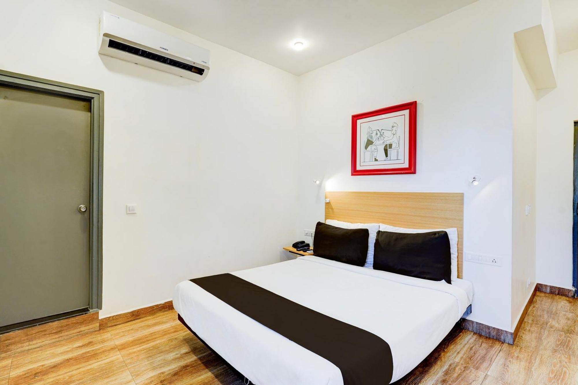 Super Townhouse Tirupati 호텔 외부 사진