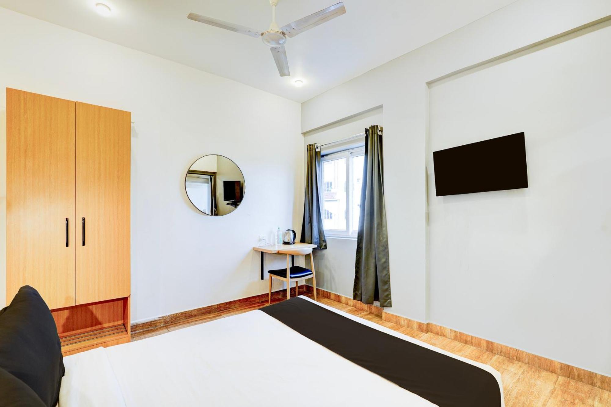 Super Townhouse Tirupati 호텔 외부 사진