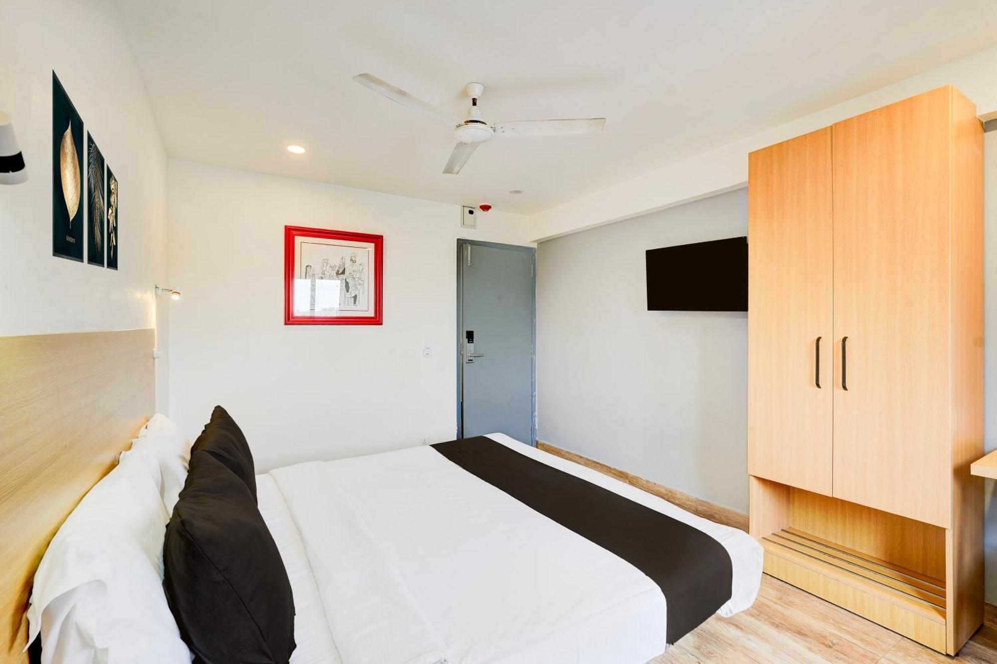 Super Townhouse Tirupati 호텔 외부 사진
