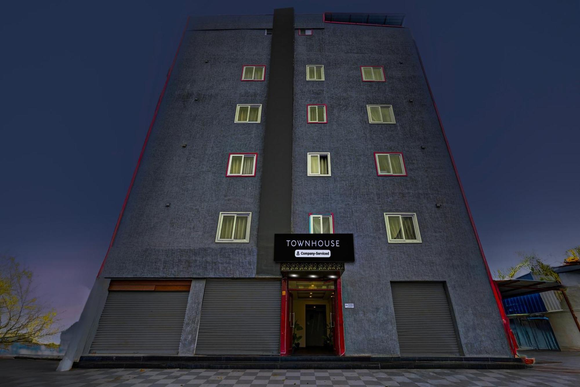 Super Townhouse Tirupati 호텔 외부 사진