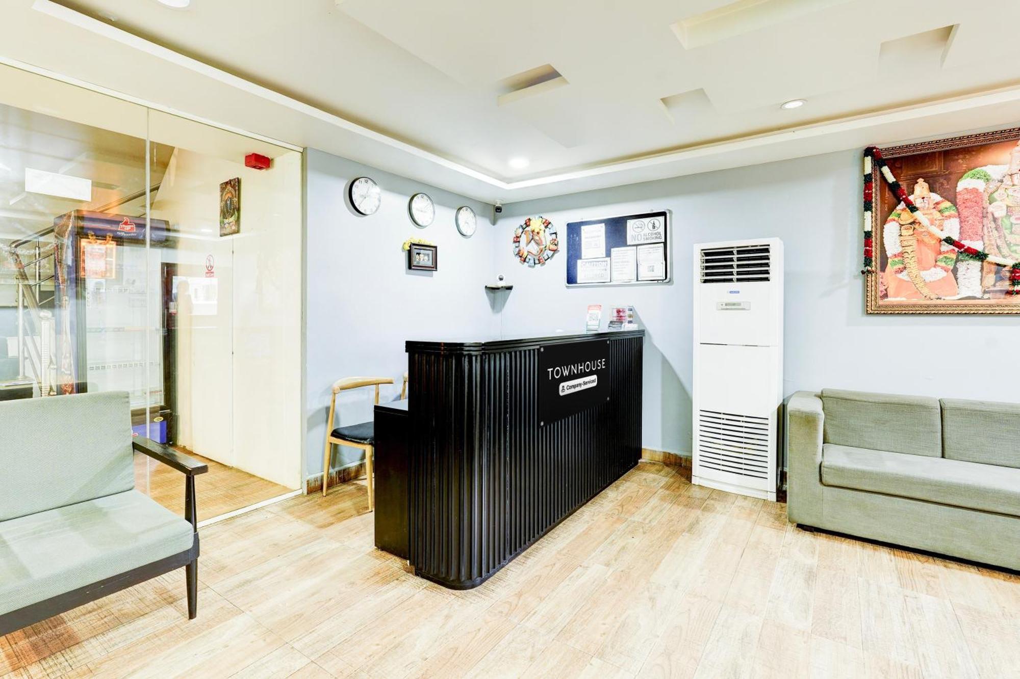 Super Townhouse Tirupati 호텔 외부 사진