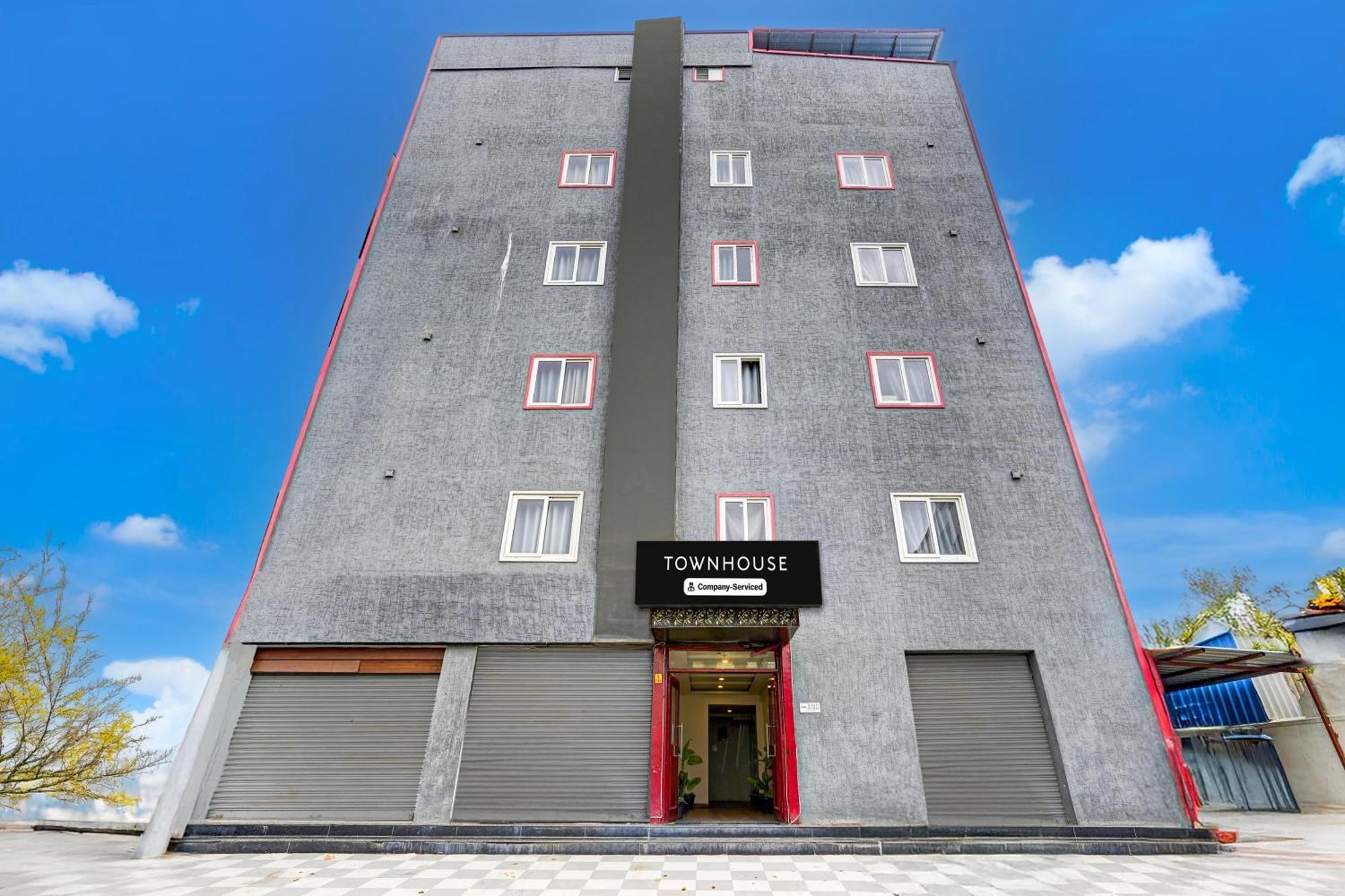 Super Townhouse Tirupati 호텔 외부 사진